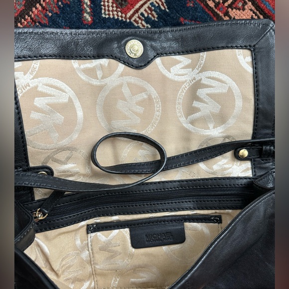 Michael Kors Calista Black Stud Clutch / Handbag - Picture 6 of 6